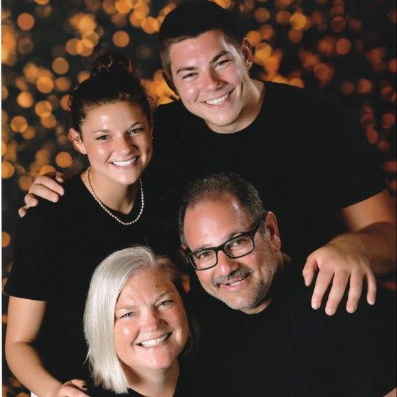 Meet your Posher, Christine - Picture 1 of 1